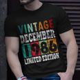 1986 Born In December Retro-Geschenkidee T-Shirt Geschenke für Ihn