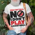 Lustiges T-Shirt Ja, ich bin groß - Nein, Basketball ist nicht mein Sport Geschenke für alte Männer