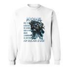 Personalisiertes Wolfsmotiv Sweatshirt Michael im Sturm, Namensträger Design