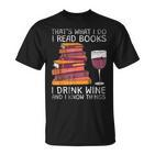 Was Ich Lese Bücher Trinke Wein T-Shirt