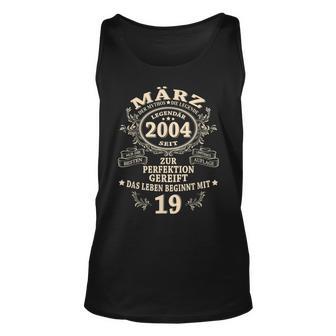 19 Geburtstag Geschenk Mann Mythos Legende März 2004 Tank Top - Seseable