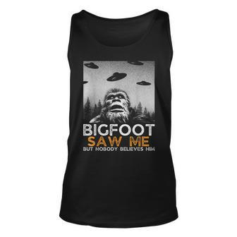 Bigfoot Saw Me And Nobody Believes Him Bigfoot Selfie Tank Top | Mazezy