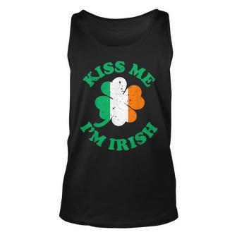 Kiss Me Im Irish Funny St Patricks Day Unisex Tank Top - Seseable