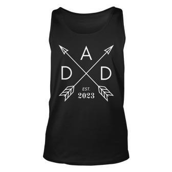Mens Dad Est 2023 Fathers Day 1St Time Dad New Daddy New Parents Unisex Tank Top - Seseable