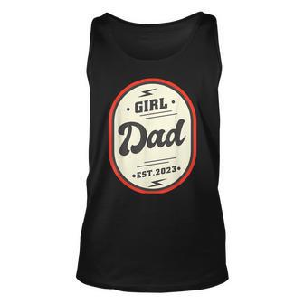 Mens Girl Dad Est 2023 First Time Girl Daddy New Dad Expecting Unisex Tank Top - Thegiftio UK
