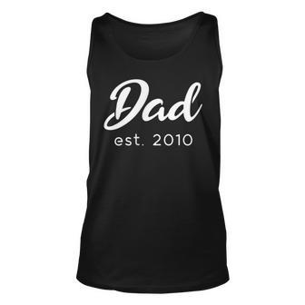 Mens Happy Father’S Day | New Dad Est 2010 | Simple Husband Unisex Tank Top - Thegiftio UK