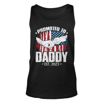 Mens Promoted To Daddy Est 2023 Patriotic Dad To Be Fathers Day Unisex Tank Top - Thegiftio UK