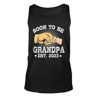 Mens Soon To Be Grandpa Est 2023 First Time New Dad Fathers Day Unisex Tank Top - Thegiftio UK