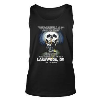 Never Underestimate A Lakewood Oh Man Unisex Tank Top - Seseable