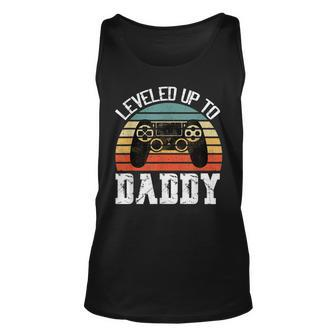 New Dad Fathers Day Leveled Up To Daddy V2 Unisex Tank Top - Seseable