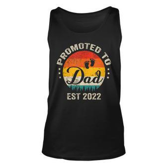 Promoted To Dad Est 2022 Vintage Sun Family Soon To Be Dad Unisex Tank Top - Seseable