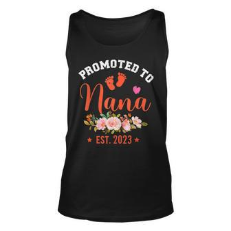 Promoted To Nana Est 2023 Flower First Time Grandma 2023 Unisex Tank Top - Seseable