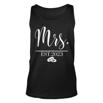 Wedding Honeymoon Bachelorette Fiancée Bride Mrs Est 2023 Unisex Tank Top - Seseable