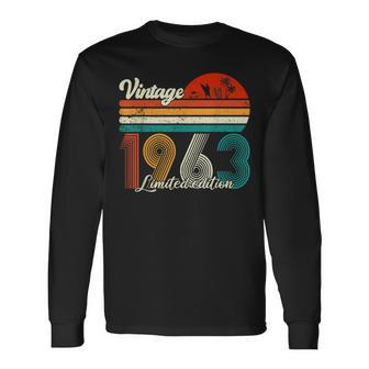 60 Years Old Born In 1963 Retro Vintage 60Th Birthday Womens Men Women Long Sleeve T-shirt Graphic Print Unisex - Seseable