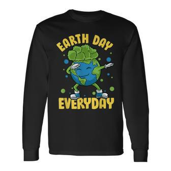 Dabbing Earth Day Everyday Earthday Dab Every Day Planet Long Sleeve T-Shirt T-Shirt | Mazezy