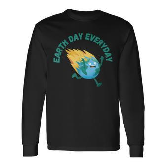 Earth Day Is Everyday Rethink Earth Day 2023 Activism Long Sleeve T-Shirt T-Shirt | Mazezy