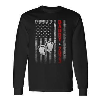Promoted To Daddy 2023 First Time Fathers Day New Dad Long Sleeve T-Shirt - Seseable