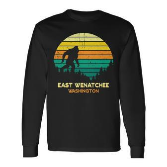 Retro East Wenatchee Washington Big Foot Souvenir Long Sleeve T-Shirt - Seseable