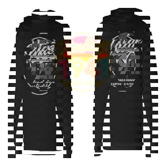 Vintage 1941 82Nd Birthday 82 Years Limited Edition Long Sleeve T-Shirt | Mazezy