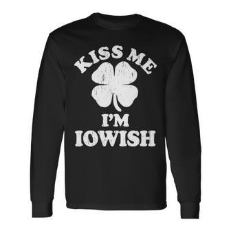 Vintage Kiss Me Im Iowish Shamrock St Patricks Day Long Sleeve T-Shirt - Seseable