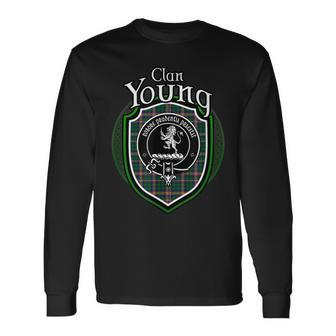 Young Clan Crest Scottish Clan Young Crest Badge Long Sleeve T-Shirt - Seseable