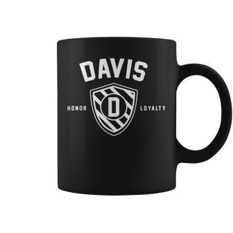 Davis Family Shield Last Name Crest Matching Reunion Coffee Mug - Seseable