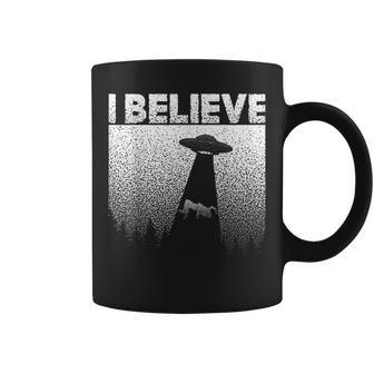 Funny Distressed Alien Ufo Abduction Invasion Believe Coffee Mug | Mazezy
