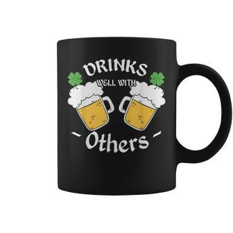 Funny St Patricks Day Drinking Drinks Well With Other Coffee Mug - Thegiftio UK