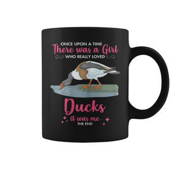 Girl Loves Duck Gift For Pet Owner Men Women Mom Dad Him Coffee Mug - Seseable