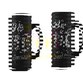 May 1946 75 Year Old Sunflower Floral 75Th Birthday Gift Coffee Mug | Mazezy