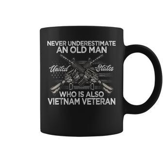 Mens Never Underestimate An Old Man Vietnam Veteran V2 Coffee Mug - Seseable
