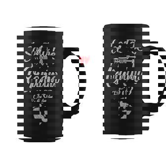 Womens Soon To Be Grandma 2022 Mothers Day For New Grandma Coffee Mug - Thegiftio