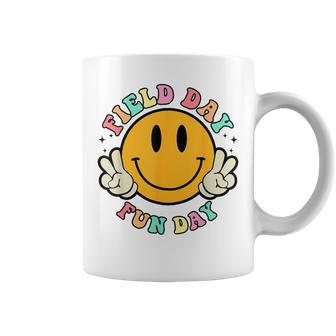 Hippie Smile Face Field Day Fun Day Groovy Field Day 2023 Coffee Mug | Mazezy AU