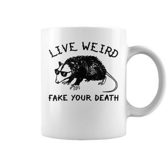 Live Weird Fake Your Death Opossum Ugly Cats Retro Vintage V2 Coffee Mug - Seseable