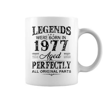 Womens Vintage 1977 Funny 45 Years Old Men And Women 45Th Birthday Coffee Mug - Seseable