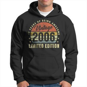 17 Years Old Vintage 2006 Limited Edition 17Th Birthday Gift V9 Hoodie - Thegiftio UK