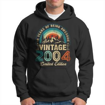 19 Years Old Vintage 2004 Limited Edition 19Th Birthday Gift V3 Hoodie - Seseable