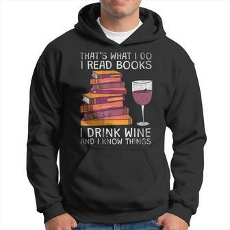 Was Ich Lese Bücher Trinke Wein Hoodie - Seseable