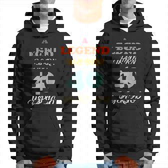 A Legend Was Born Jahrestag Vintage Farben Hoodie - Seseable