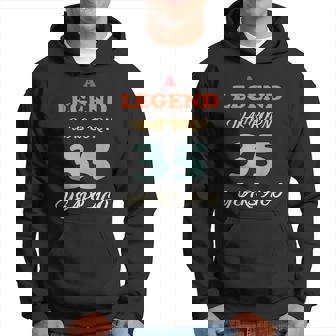 A Legend Was Born Jahrestag Vintage Farben Hoodie - Seseable