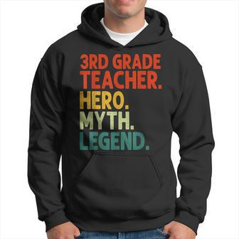 Lehrer Der 3 Klasse Held Mythos Legende Vintage-Lehrertag Hoodie - Seseable