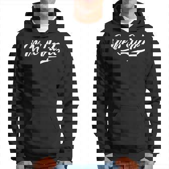 Me Vale Funny Spanish Mexican Slang Funny Latin Quotes Hoodie | Mazezy