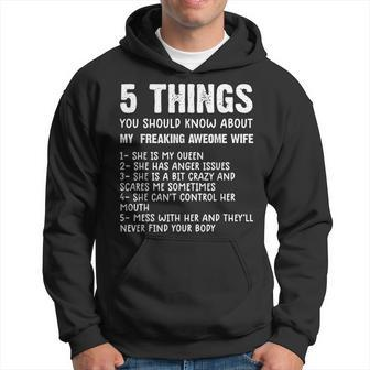 Mens 5 Things You Should Know About My Wife She Is My Queen V2 Hoodie - Seseable