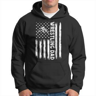 Mens Distressed Usa American Flag Wrestling Dad Men Fathers Day Hoodie - Thegiftio UK