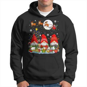 Three Xmas Gnomes Sewing Sewer Tailor Santa Sleigh Reindeer Men Hoodie Graphic Print Hooded Sweatshirt - Seseable
