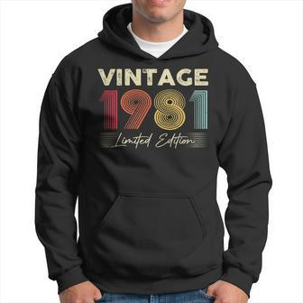 Vintage 1981 Wedding Anniversary Born In 1981 Birthday Party V2 Hoodie | Seseable CA