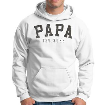 Mens Papa Est 2023 Papa To Be Gifts New Grandfather Fathers Day Hoodie | Mazezy DE