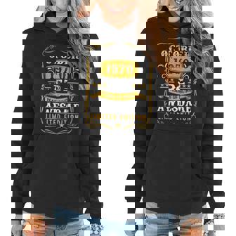 52 Years Old Gifts 52Nd Birthday Vintage October 1970 Women Hoodie Graphic Print Hooded Sweatshirt - Thegiftio UK