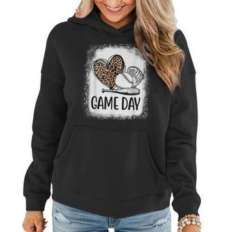 Game Day Baseball Decorations Leopard Heart Soccer Mom Mama Women Hoodie | Mazezy