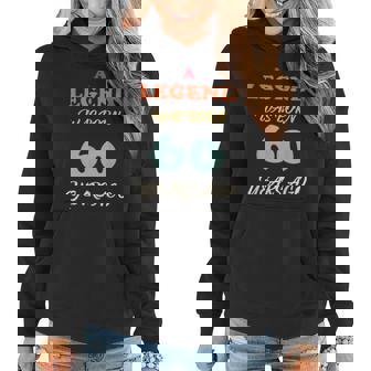 A Legend Was Born Jahrestag Vintage Farben Frauen Hoodie - Seseable